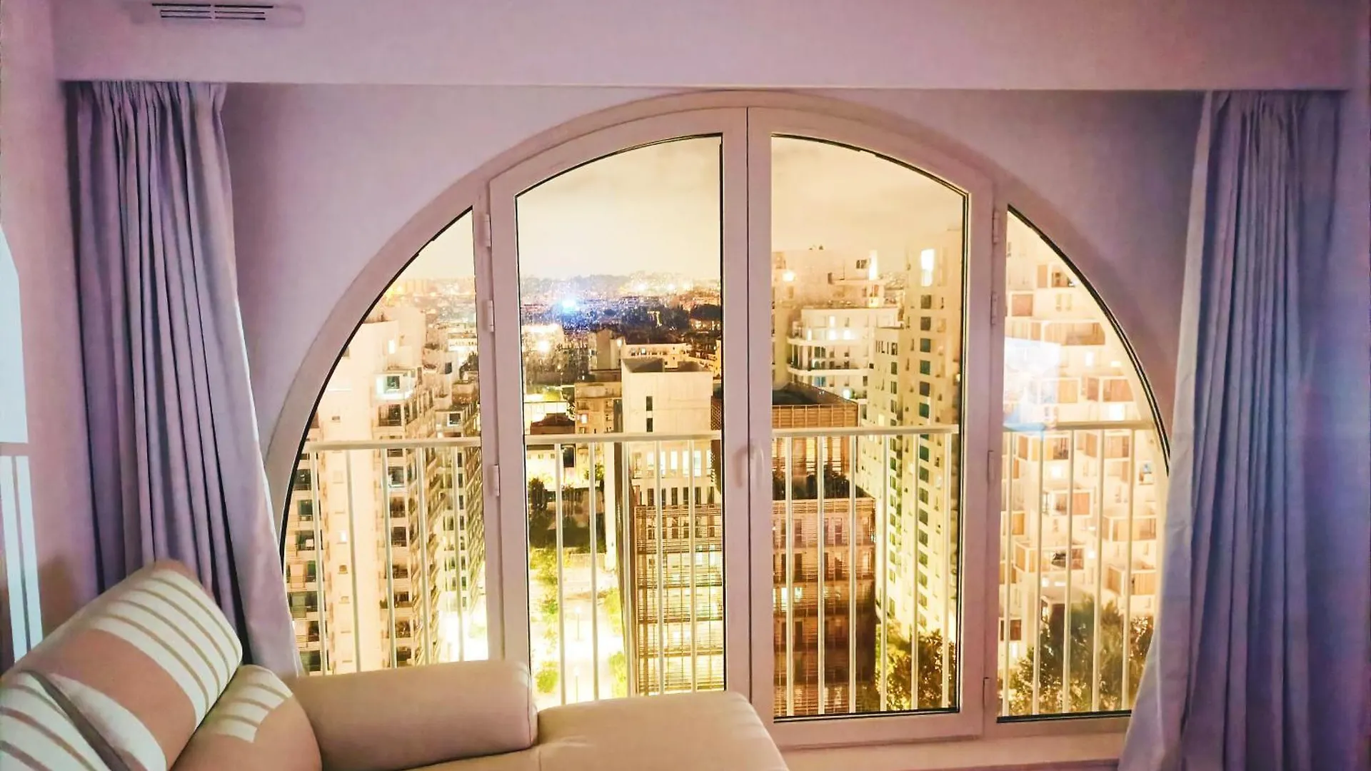 Apartment Appart Standing Free Parking Balcony Terrasse & Clim Marseille France